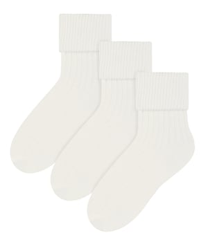 Estos calcetines de lana para mujer son la personificación del lujo. Fabricados con fibras de lana, estos calcetines son suaves y delicados, pero lo suficientemente resistentes para durar. Estos calcetines son perfectos para relajarse en el interior o para llevarlos por la casa, ya que la lana tiene propiedades naturales de absorción de la humedad, lo que significa que mantendrán sus pies secos en todas las condiciones. Además, vienen en paquetes de 3 pares, lo que hace que tengan una excelente relación calidad-precio. Estos calcetines de lana para dormir mantendrán tus pies cómodos durante toda la noche y la textura acanalada de las perneras y los pies aliviará la presión innecesaria sobre el pie, además de garantizar un ajuste seguro. El puño giratorio te permite elegir la longitud de calcetín que prefieras, así como que se adapten a las botas, lo que significa que puedes usarlos al aire libre. Puedes elegir entre 10 colores: Negro, Magenta, Azul marino, Vino, Crema, Violeta y más, ¡así que hay algo para todo el mundo y para cada conjunto! Tanto si prefieres un negro tradicional como un atrevido magenta, tenemos algo que se adapta a tu estilo. Estos calcetines de mujer vienen en 3 pares, están disponibles en 2 tallas: 3-4 UK, 5-7 y están hechos de 70% acrílico y 30% lana. Hay 10 colores para elegir y son totalmente lavables a máquina.