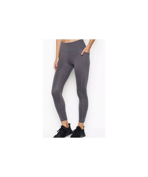 The nylon performance legging you love is now supersoft, here with 4-way stretch and a waistband that stays in place for total comfort.