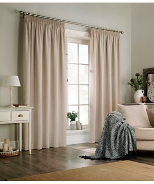 Add a cosy yet contemporary look to your décor with this modern and classic curtain set, which features a subtle herringbone weave. Made with a luxurious lightweight wool-like woven fabric holds outstanding durability and wrinkle resistance as well as having strong rustic colours that will compliment any interior. These curtains are perfect to keep your home warm in winter and cool in summer.