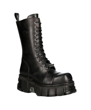 Esta bota alta presenta una silueta elegante y popular y la combina con un diseño minimalista para crear una pieza atemporal con un atractivo generalizado. La parte superior está confeccionada con piel de vaca de primera calidad y presenta un cierre de cordón de 12 ojales para un cierre seguro durante todo el día y está adornada con un diseño de navaja. La parte superior presenta paneles cosidos que se mantienen sutiles para permitir que el acabado suave de la piel brille. La altura del tacón se eleva a 4 cm en esta bota, que es lo suficientemente alta como para darle una presencia destacada pero lo suficientemente sobria para aquellos que prefieren mantener una apariencia más conservadora. • Altura del tacón: 4 cm • Altura de la plataforma: 1 cm • Altura de la caña: 17 cm • Ancho de la pantorrilla: 28 cm • Cierre de cordón de 12 ojales • Material de la suela: PU • Material exterior: piel de vaca