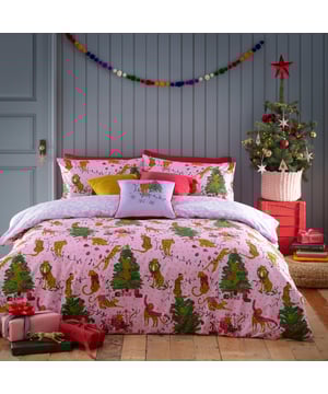 Bring some playful festive cheer to your bedroom this holiday season, with the Purrfect Christmas Duvet Cover Set. Featuring Leopards getting into mischief wrapped in tinsel, and opening presents under the tree. This bold print is complete with a tonal leopard print reverse, giving you two looks in one!
