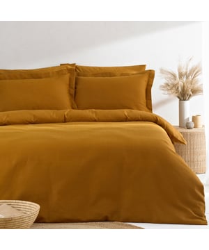 The Waffle duvet set is made of 100% soft cotton, woven on a loom making it a very durable fabric. It’s unique three dimensional design gives it a large surface area to keep you snug and warm on cold evenings while also being breathable for warmer weather. This full bodied duvet set comes with large matching pillowcases complete with an oxford border for that extra touch of luxury. The duvet cover set has a secure button closure while the pillowcases feature a simple envelope closure to keep your pillow safely in place. For the best finish machine wash at 40 degrees. Tumble dry on a low setting and use a hot iron.