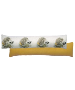 Bring the Woodland to your interior with this super sweet hand-painted design of a Woodland Hedgehog. With a soft plain reverse - this draught excluder will be the perfect touch to any contemporary home.