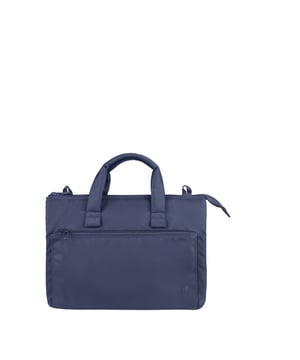 Dameshandtas met ritssluiting. één open binnenzak. één voorkant met externe zakken met ritssluiting. in lint schouderband.  Handvat van gerecycled polyethyleentereftalaat. twee binnenvakken.  extern materiaal.  Binnenkant van gerecycled polyethyleentereftalaat. Afmetingen: 37,5x26,5x5 cm. Modeproduct
