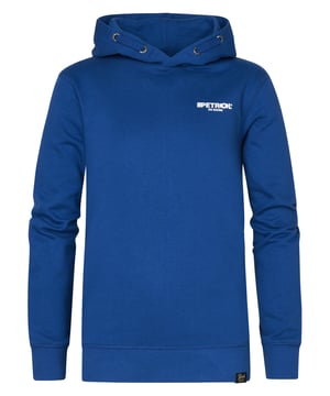 Lässiger Hoodie mit dezentem Logoprint auf der Brust und normaler Passform. Dieser Hoodie hat eine Kapuze mit Tunnelzug, eine Kängurutasche und gerippte Ärmelbündchen. Hergestellt aus 100 % Baumwolle. Du kannst dich nicht zwischen zwei Größen entscheiden? Dann wähle die größere Größe. Lässiger HoodieDezenter LogoprintNormale PassformKapuze mit TunnelzugKängurutasche100 % Baumwolle