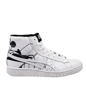 Para celebrar el 90 aniversario de Mickey, la marca Asicstiger ™ ha colaborado con Disney en un paquete exclusivo de Gel-Ptg ™. Las zapatillas de deporte Gel-Ptg ™ se basan en las icónicas zapatillas de baloncesto de los años 80, reconocidas como una de las zapatillas de baloncesto más populares de Japón jamás diseñadas. El modelo GEL-PTG ™ MT está diseñado con una construcción ligeramente más alta en la parte superior de la parte superior. Una ejecución de cuero con un vampiro perforado lo convierte en una opción transpirable para el uso de todo el día, mientras que una sola de goma proporciona puntos de agarre y pivote muy necesarios en la sola sola permiten movimientos rápidos. El diseño clásico de rayas ASICS y los cordones tonales lo rodean con un borde elegante, mientras que los revestimientos externos y de calcetines impresos de Mickey honran a este querido personaje.