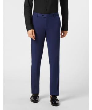 Añade un toque de alta costura Plein a su look. Eche un vistazo a estos chinos elásticos con parte delantera plana y descubre sus características.   Gabardina de algodón elástico   Bolsillos abiertos   Un solo botón   Ajuste: Slim