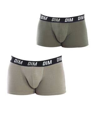Pack de dos bóxers Sport Stretch.
Cinturilla de goma elástica.
Detalle del nombre de la marca bordado consecutivamente, en la cinturilla.
Tejido transpirable.
Frontal anatómico con capacidad de sujetar sin apretar.
Costuras vistas a tono.
 Composición: 96% Algodón, 4% Elastano
 Cuidados:
Lavar a temperatura máx. 40º.
No usar lejía.
No usar secadora.
No planchar.
No lavar en seco.
