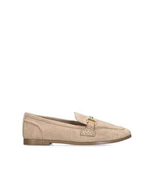 The KG Kurt Geiger Madeline is a taupe microsuede slip on loafer. There is an antiqued brass horse bit chain across the toe and small KG Kurt Geiger stud.