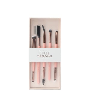 Sculpt, fill, and style your best brows yet with this set.