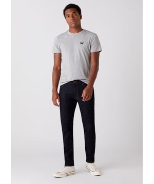 Wrangler Larston Dark Rinse Slim Tapered Jeans - 98% Baumwolle, 2% Elasthan