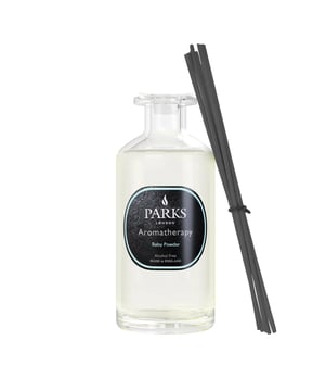 Snuggle up and get cosy by the hearths golden glow. Sultry, charred woody notes of cedar enriched with intensely smoky gaiac and the malted sweetness of aged oak barrels.€¯A touch of the piquant anise spice for the flickering flames, underpinned by leathery birch and dry cade for a hint of lingering woodsmoke. Fragrance: Fireside EmbersKey Ingredients: Birch, Anise, OakAroma: Woody, Spicy, WarmWoody, Spicy, Warm100% Alcohol Free100mlWoodyBirch, Anise, OakDIFFUSER LIFESPAN20wksNocturneFRAGRANCEFireside Embers