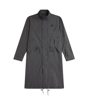 Fred Perry Shell grijs jack 100% gerecycled polyamide Ritssluiting, strikbanden Merkembleem op linkerborst Stijl: J6506 G85