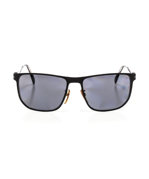 1061S sunglasses with acetate frame.

 Shape and design:
 - These David Beckham glasses have a classic square silhouette.

 Frame material:
 - The frame of these glasses is made of metal.
 - The use of metal provides durability and lightness to the frame.
 - This makes the glasses durable and comfortable to wear.

 Acetate temples:
 - The temples are made of acetate.
 - The acetate in the temples makes them light and comfortable to wear.

 Brand details:
 - DB brand engraving on the lens.
 - These design elements help to clearly identify the model as part of the David Beckham eyewear collection.

 Glasses:
 - The lenses are of high quality.
 - These lenses provide excellent UV protection and sharp, clear vision.
 Measures: Lens height: 44 mm. Lens width: 58 mm. Bridge: 17 mm. Temples: 145 mm.
 Composition: Metal
 Care:
Use a soft, clean microfiber cloth to clean your sunglasses. This type of cloth will not scratch the lenses.
 Avoid using abrasive cleaning products, detergents, alcohol or acetone, as they can damage lenses and anti-reflective treatments.
