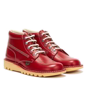 The iconic Kickers silhouette gets a refresh in stylish colours. Crafted from smooth leather, branded metal eyelets and a chunky rubber sole. Complete with signature Kickers branding on the heel and sole and a leather Kickers tag.