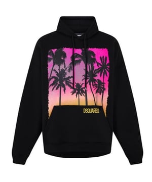 Dsquared2 Sunrise Design Herca Fit Black Hoodie. Wrap yourself in comfortable luxury with the Dsquared2 Herca Fit Black Hoodie. Show off your vibrant design and the classic herca Fit SunruseLogo. Feel confident and energized - look good and stay warm with every wear!. 100% Cotton, Box Fit. Branded Logo On Chest, Sunrise Design, Elasticated Sleeve Endings and Waist Band. Sunrise Design. Style Code: S74GU0701 S25516 900