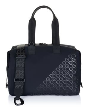56% poliuretano, 20% poliamida, 15% poliéster, 9% algodón; bolso Dolce & Gabbana;  Modelo: BM1739 AJ772 HNNDN;  Mano de obra de alta calidad;  Un compartimento principal con cremallera bidireccional;  Un bolsillo interior con cremallera, un bolsillo interior para portátil;  Botones de presión para sujetar los extremos de la cremallera a los lados;  Dos asas;  Una correa para el hombro ajustable y extraíble con mosquetón;  Dimensiones (cm): 43 x 28 x 24;  Detalles del logotipo de Dolce & Gabbana