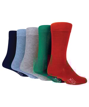 Wild Feet are a great choice if you’re looking for quality as well as strong and bold colours for your feet. If you love making a loud statement with your socks then these are perfect! WIth 5 colours per pack you’ll be spoilt for choice when it comes to selecting your socks for the day! They’re also made from a rich Viscose from Bamboo material which makes these socks some of the softest socks you’ll ever wear! These socks would be ideal for everyday wear or for the working day. They could even make a great gift for someone that you know needs an upgrade on their sock drawer with the amazing comfort that they provide. Wild Feet is a range of socks featuring cool designs, bold colours and quirky catchphrases - from pugs and penguins, to lions and llamas! - Choose from a range of styles for men and ladies, from ankle to trainer socks. There are even some sporty styles available! There are 4 variations to choose from with 5 colours per pack. They come in one size Men’s 7-11 UK, are made from 70% Viscose Bamboo and are machine washable.