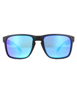 Oakley Zonnebril Holbrook XL OO9417-21 Mat Zwart Prizm Sapphire Iridium Gepolariseerd is gewoon een grotere uiteenlopende versie van het best verkochte Holbrook-model voor uitgebreide dekking. Ze hebben nog steeds een retro-look in deze vintage stijl ontworpen door Snowboarding Superstar Shaun Wit, maar met de geweldige engineering en design die de Oakley-norm is.