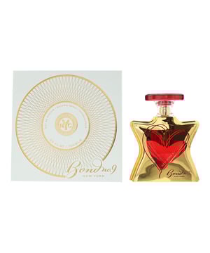 New York Forever, launched in 2023, is a fragrance for women and men by Bond No 9. Perfect for Winter and fall, Created by Domitille Michalon Bertier this fragrance can be worn both night and day. This fragrance contains top notes Cinnamon Middle notes of this fragrance are Patchouli and Vanilla with base notes of Amber, Earthy Notes, Moss, Labdanum, Honey and Musk.