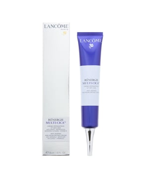 Lancôme Renergie Multi-Cica Healing Cream optimises the skin’s natural barrier repair function and anti-aging effectiveness. It helps to restore moisture to the skin and improves the appearance of signs of ageing including wrinkles, loss of firmness.