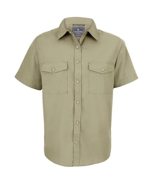 65% Polyester, 35% Baumwolle. Gewebetechnik: Anti-Insekten-Behandlung, Atmungsaktiv, NosiDefence (40+SPF), Sonnenschutz. Design: Logo. Knopfleiste mit sieben Knöpfen, Etikett mit Logo. GSM (Gramm pro Quadratmeter): 115. Taschenart: 2 Brusttaschen. Nachhaltigkeit: Aus recyceltem Material. Kurzärmlig. Schaftrand zum Umklappen.