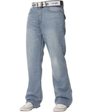 Kruze Mens Bootcut Denim Jeans With Contrast Stitching And Zip Fly Fastening. Featuring A 5 Pocket Design with Flap Buttoned Back Pockets, Branded Buttons and Rivets. Ideal For Casual and Work Wear.