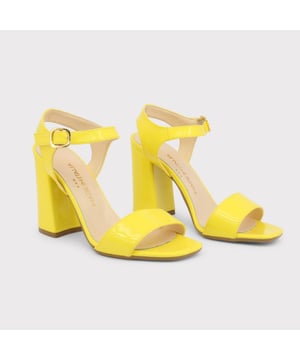 Merk: Made in Italia  
Gemaakt in: Italië  
Collectie: Lente/zomer  
Geslacht: Vrouw  
Type: Sandalen  
Bovenmateriaal: Synthetisch lakleer  
Binnenzool: Leer  
Buitenzool: Rubber  
Hakhoogte cm: 10  
Details: enkelband, gesp