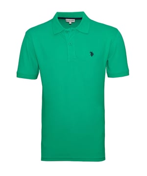 Beau polo simple avec des logos subtils et une partie inférieure du col de couleur contrastante.