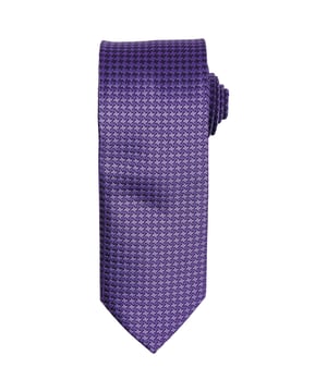 100% Polyester. Marke: Premier. Länge: 144,78 cm. Breite: 7,62 cm. Design: Feines Hahnentrittmuster . Nachhaltigkeit: Amfori-Freigabe, BSCI, REACH.