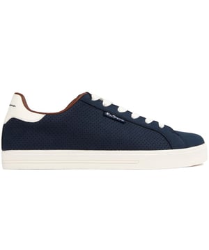 Con estas zapatillas Chase de Ben Sherman puedes agregar un estilo fresco a tu atuendo diario. Tienen una construcción de alta calidad y lucen el logo del famoso diseñador. El forro suave y la plantilla acolchada garantizan una comodidad óptima, mientras que los detalles perforados y el diseño elegante les dan un ambiente elegante.