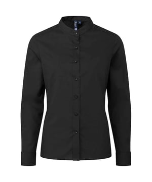 65% Polyester, 35% Baumwoll-Popelin. Design: Unifarben. Knopfverschluss. Passform: Normal. Abnäher an Rücken, Brustabnäher, Pflegeleicht, Perlglanz-Knöpfe. GSM (Gramm pro Quadratmeter): 115. Bündchen: anpassbar, Doppelknopf. Mit Bündchen, Großvater-Kragen. Saum: Geschwungener Saum. Langärmlig. Nachhaltigkeit: Oeko-Tex Standard 100 zertifiziert, REACH, Sedex, WRAP Zertifikat.
