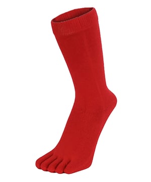 TOETOE Mid Calf Toe SocksExperimenta el máximo confort con los calcetines TOETOE® Separation Mid-Calf Toe Socks. Nuestro diseño clásico incorpora los increíbles beneficios de la tecnología TOETOE®, permitiendo que cada dedo del pie se mueva individualmente para un mayor confort y una separación natural de los dedos. Ideales para cualquier ocasión, estos calcetines ponen los pies de buen humor.Los calcetines convencionales crean un entorno ideal para que proliferen las bacterias y los hongos, lo que provoca un embarazoso olor de pies. Nuestros calcetines de dedos reducen la acumulación de humedad y favorecen una mejor higiene. Fabricados con un 90% de algodón y un 10% de elastano, son extremadamente elásticos y adecuados para hombres y mujeres de las tallas 4-11 del Reino Unido | 36-46 de la UE.Con una construcción sin costuras y un patrón de movimiento continuo de los dedos, estos calcetines proporcionan una sujeción suave sin restricciones, ayudan a prevenir ampollas, mantienen una circulación sanguínea constante y proporcionan un calor óptimo en los dedos. Experimente la comodidad y los beneficios de los calcetines TOETOE® Essential Mid-Calf Toe Socks - los calcetines que la Madre Naturaleza diseñaría.Extra Product Details- TOETOE Socks-Mif Calf Socks- Toe Socks-Moisture Wicking-90% Cotton- UK 4-11-Individual Toes.