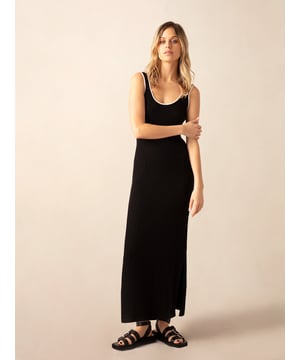 Co-founders' Notes

Make a bold statement with this Black Contrast Cut-out Shoulder Knit Dress, crafted from a luxurious viscose blend yarn. The scooped neckline features contrasting finishing for a stand out detail, and a cut-out in one strap adds a modern edge. With its slim-fitting shape, this dress seamlessly combines comfort and style for a head-turning ensemble.

Slim fitting shape

Cut-out detail in strap
Contrast finish on neckline
Unlined
Slim fit. Try your usual size



Fabric &amp; Care



Composition: Main: 86% Viscose 14% Polyester


Garment Care: Hand wash



Size &amp; Fit


Slim fit. Try your usual size

Length: 138cm (size 10)

Model is 170 cm/5'7" and is wearing a size 10