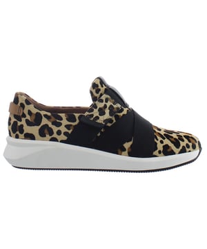 Clarks Un Rio Hook & Loop Brown Synthetic Womens Entrenadores 261461474