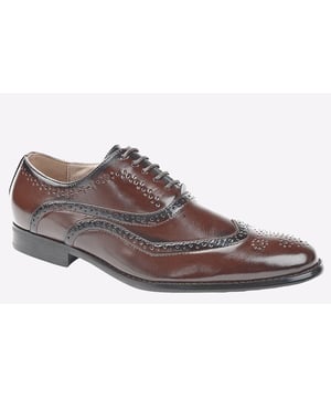 These must have Sterling brogues from Goor have been perfectly crafted to give you a stand out sophisticated look whilst keeping you comfortable and being able to partner with any pair of jeans or suit.
- Synthetic upper
- Lace closure
- Cushioned footbed
- Raised heel
- Durable rubber outsole
- Brogue detailing