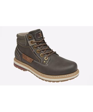 Keep feet comfortable and supported with these R21 Originals Outback men's boots, boasting a durable upper with intricate stitch detailing, a secure lace fastening, a padded ankle collar, and a sturdy rubber outsole.
- PU/Imitation Nubuck upper
- Secure lace fastening
- Padded ankle collar
- Intricate stitch detailing
- Cushioned EVA sockliner
- TPR Sole