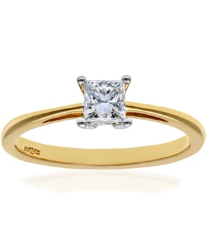 Oro blanco de 18 quilates (750): 2,8 g; # Diamante: 0.33ct