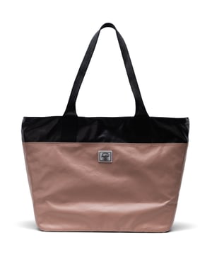 Made for your daily commute. Constructed with sustainable materials and a matte coating, the Weather Resistant Alexander Zip tote features reinforced handles and mesh organizers for journeys through the city.