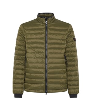 Licht gewatteerd donsjack van Peuterey met een halfmat oppervlak. Hoge kraag met geappliqueerd logoband, tweewegritssluiting in contrasterende kleur, steekzakken. Sportkleding met een dynamisch en veelzijdig karakter. Waterafstotend en donsbestendig.