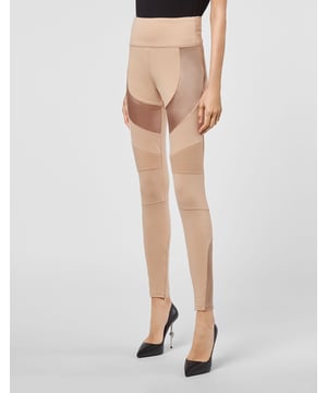 Biker-Leggings aus Stretch-Baumwollfleece mit hoher Taille und Einsätzen aus Satin-Seide. Elastischer Bund. Verdeckter Reißverschluss in der hinteren Mitte.