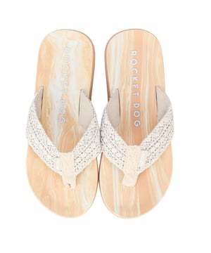 Rocket Dog Adios Pearl teenslippers voor dames, crèmekleurig.<br /><br />- Comfortabele en casual teenslippers.<br />- Slip-on model.<br />- Comfortabele gehaakte gebreide bandjes.<br />Zachte stof tussen de tenen.<br />- Voorgevormd EVA-voetbed.<br />- Getextureerde buitenzool.<br />- Rocket Dog-merkdetails op de band en het voetbed.<br />- Bovenwerk van textiel, synthetische zool.<br />- Ref: ADIOSPEARL