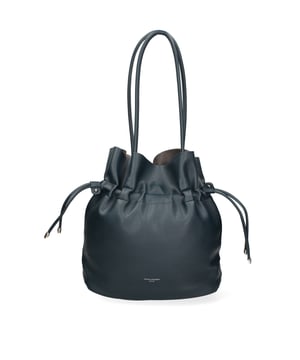 Bolso bandolera para mujer. El cierre es con cremallera. Los bolsillos internos son uno con cremallera y dos abiertos. Los bolsillos externos están ausentes. Falta la correa para el hombro. El mango está fabricado en resina. Hay un compartimento interno. El material exterior es PVC. Internamente está forrado en poliéster. Medidas: 30x33x14 cm. Producto de moda
