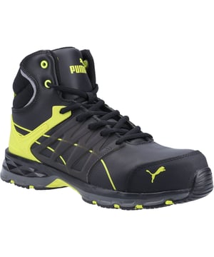 With the next generation of the MOTION PROTECT line, PUMA SAFETY has once again hit the pulse of the times. Behind the design-award suspicious look is a whole powerhouse of innovative equipment and comfort.