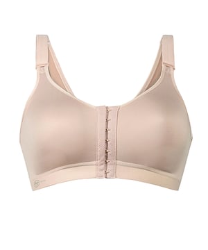 Anita Active,  stay comfortable during your active hours with this front closing sports bra!  Non wired cups consist of highly functional breathable cotton microfiber providing you with maximum comfort.  Pre-shaped cups provide optimum support for many different sports.   Fully adjustable velcro-type straps add extra comfort during every workout.