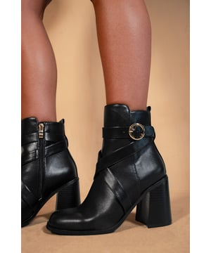 Kurt geiger cheap raya ankle boots