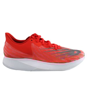 A thin, lightweight TPU foam that provides maximum cushioning and durability. FuelCell is made using nitrogen injection moulding.