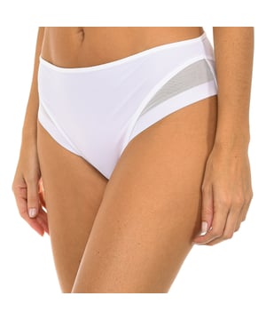 High waisted panties DIM
 Elastic and breathable fabric.
 Matching interior lining.
 Lace detail on the sides.
 Seams seen in tone.
 Composition: 78% Polyamide, 22% Elastane
 Care:
Care:
 - Wash at max temperature. 40º.
 - Do not use bleach.
 - Do not use dryer.
 - Do not iron.
 - Do not dry clean.