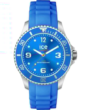 This Ice Watch Ice Steel - Blue Forever Analogue Watch for Child is the perfect timepiece to wear or to gift. It's Silver 35 mm Round case combined with the comfortable Blue Silicone watch band will ensure you enjoy this stunning timepiece without any compromise. Operated by a high quality Quartz movement and water resistant to 10 bars, your watch will keep ticking. This watch with a super soft silicone strap, will add a flash of vibrant style to all your outfits! This Analogue watch has a Calendar function: Date , Luminous Hands and Luminous Numbers High quality 16 cm length and 19 mm width Blue Silicone strap with a Buckle Case diameter: 35 mm,case thickness: 11 mm, case colour: Silver and dial colour: Blue