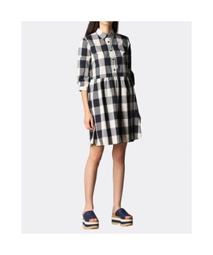 A collared dress in check cotton with front fastening buttons. 
100% Cotton